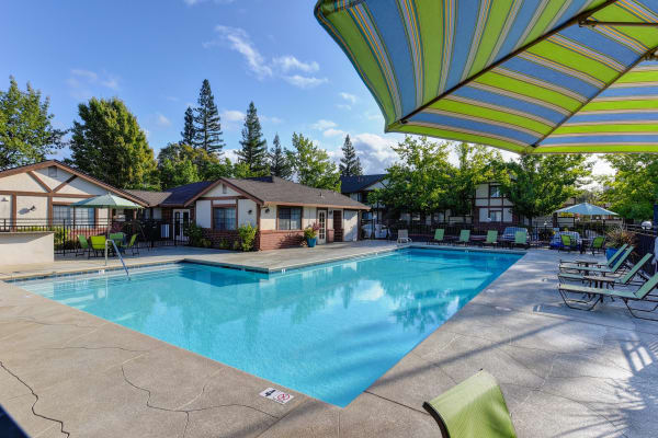Rocklin Manor Apartments property
